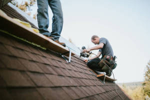 Local Roofers in Lyonsville, IN